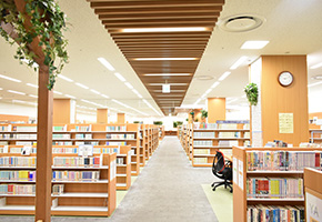 中央図書館内観1